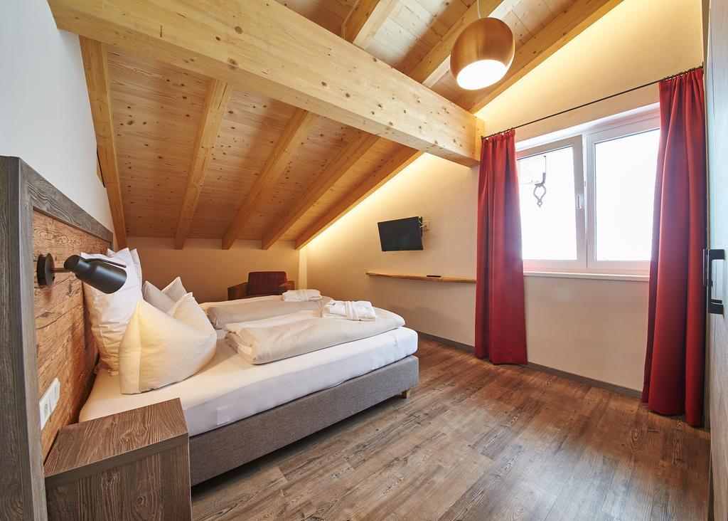 Appartements Liebe Heimat Σάαλμπαχ-Χίντεργκλεμ Δωμάτιο φωτογραφία