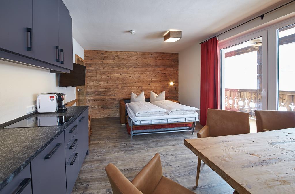 Appartements Liebe Heimat Σάαλμπαχ-Χίντεργκλεμ Δωμάτιο φωτογραφία